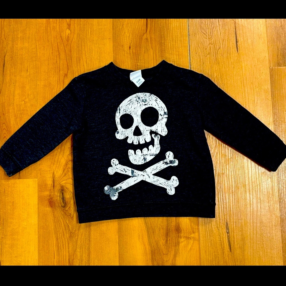 Circo Black and White Distressed Skull Sweatshirt
